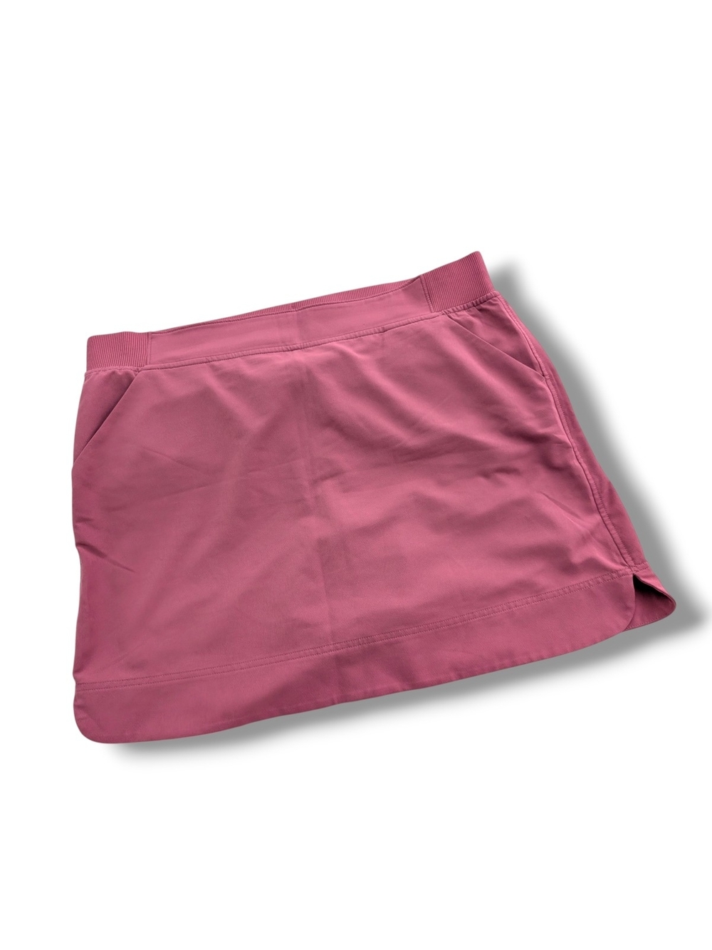 32 Degrees Cool Active Skort in a mauve or plum pink colorway,Size Xl